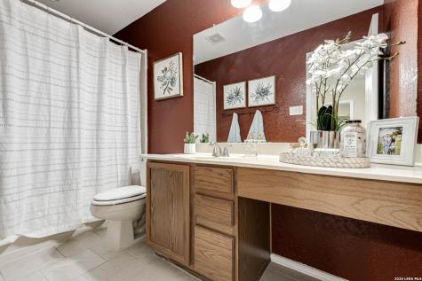 16102 Barrell Run San Antonio TX 78247