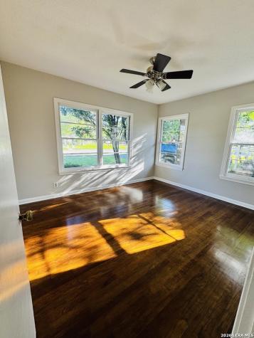841 Laurel Street Uvalde TX 78801
