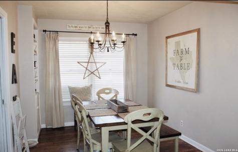 841 Laurel Street Uvalde TX 78801