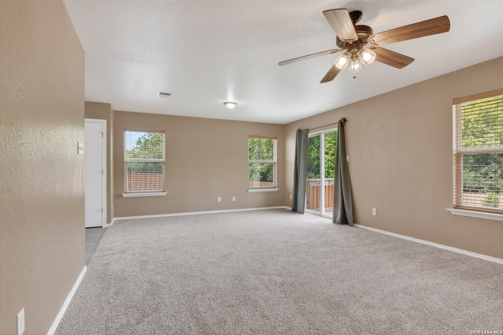 7415 Copper Mesa Converse TX 78109