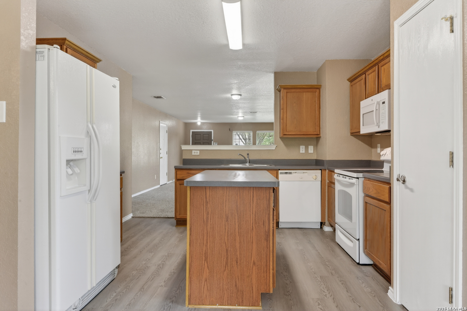 7415 Copper Mesa Converse TX 78109