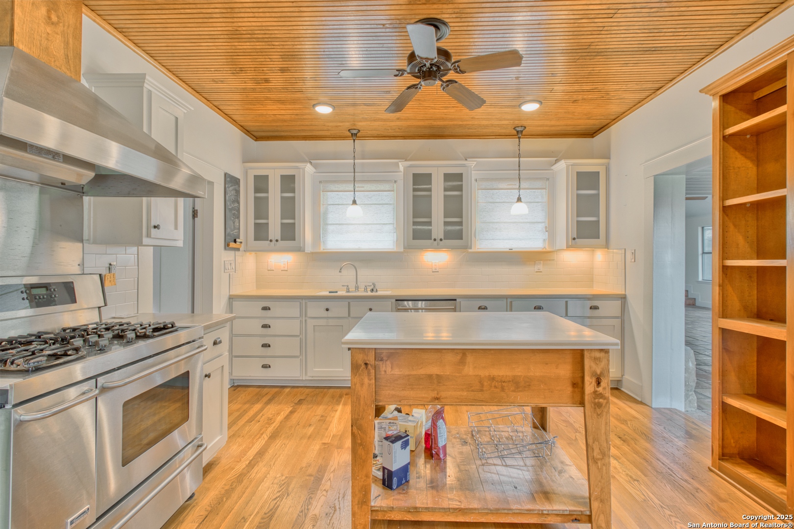 8 Wildwood Trail New Braunfels TX 78130