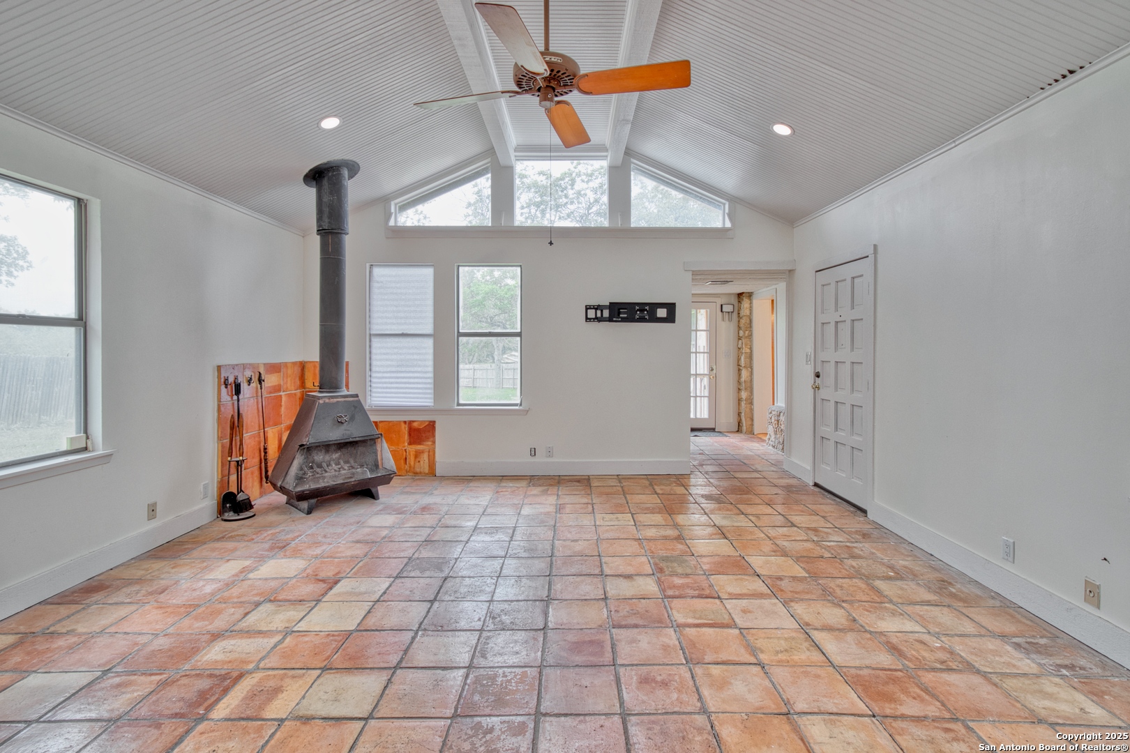 8 Wildwood Trail New Braunfels TX 78130