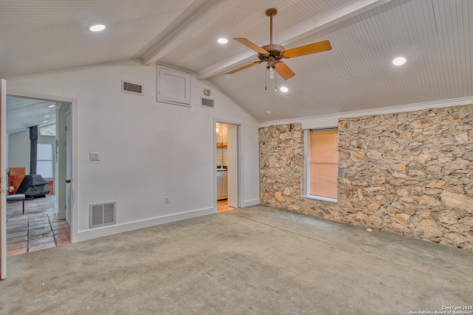 8 Wildwood Trail New Braunfels TX 78130