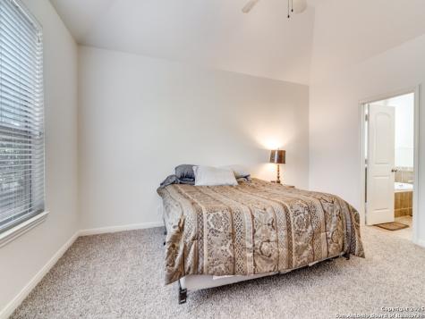 8702 Elkhorn Knoll Boerne TX 78015