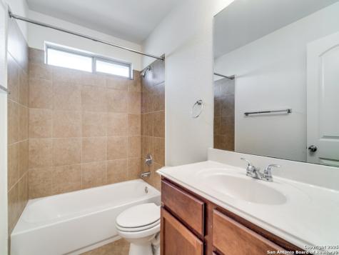 8702 Elkhorn Knoll Boerne TX 78015