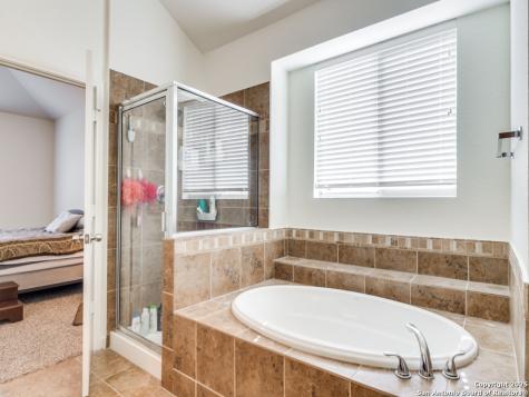 8702 Elkhorn Knoll Boerne TX 78015