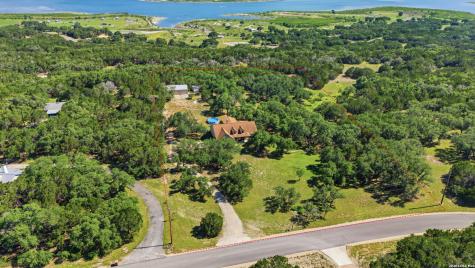 1095 Limerick Lane Canyon Lake TX 78133