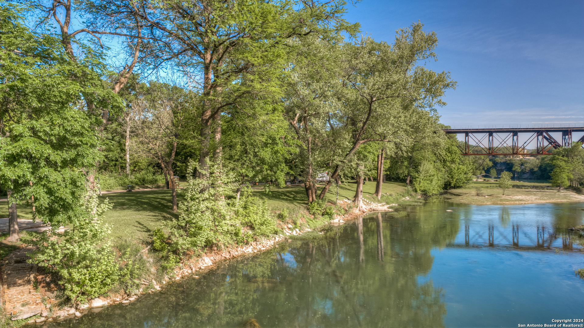 1390 Ervendberg Avenue New Braunfels TX 78130