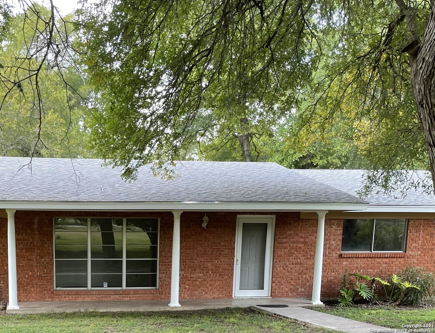 578 Buerger Lane Seguin TX 78155