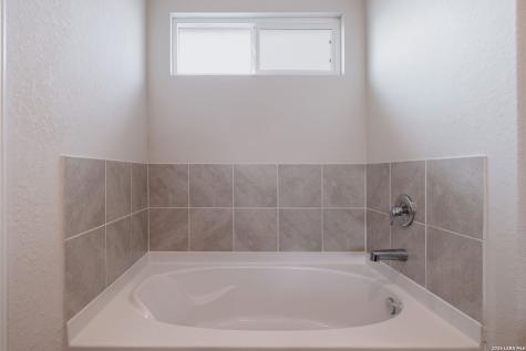 2816 Wentwood Run San Antonio TX 78245