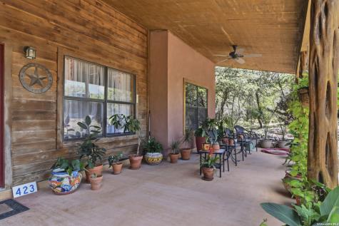 423 Kahn Road Rio Frio TX 78879