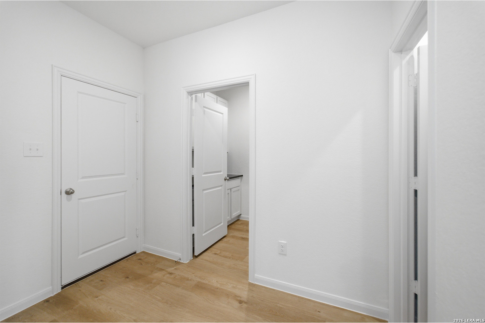 11154 Hollinger Circle Converse TX 78109