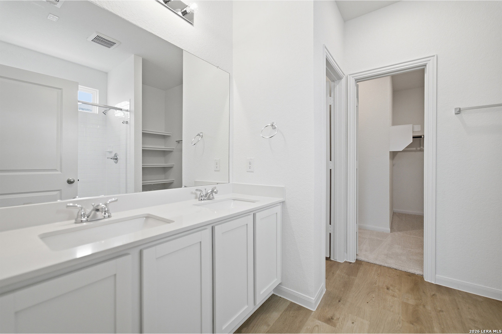 11154 Hollinger Circle Converse TX 78109