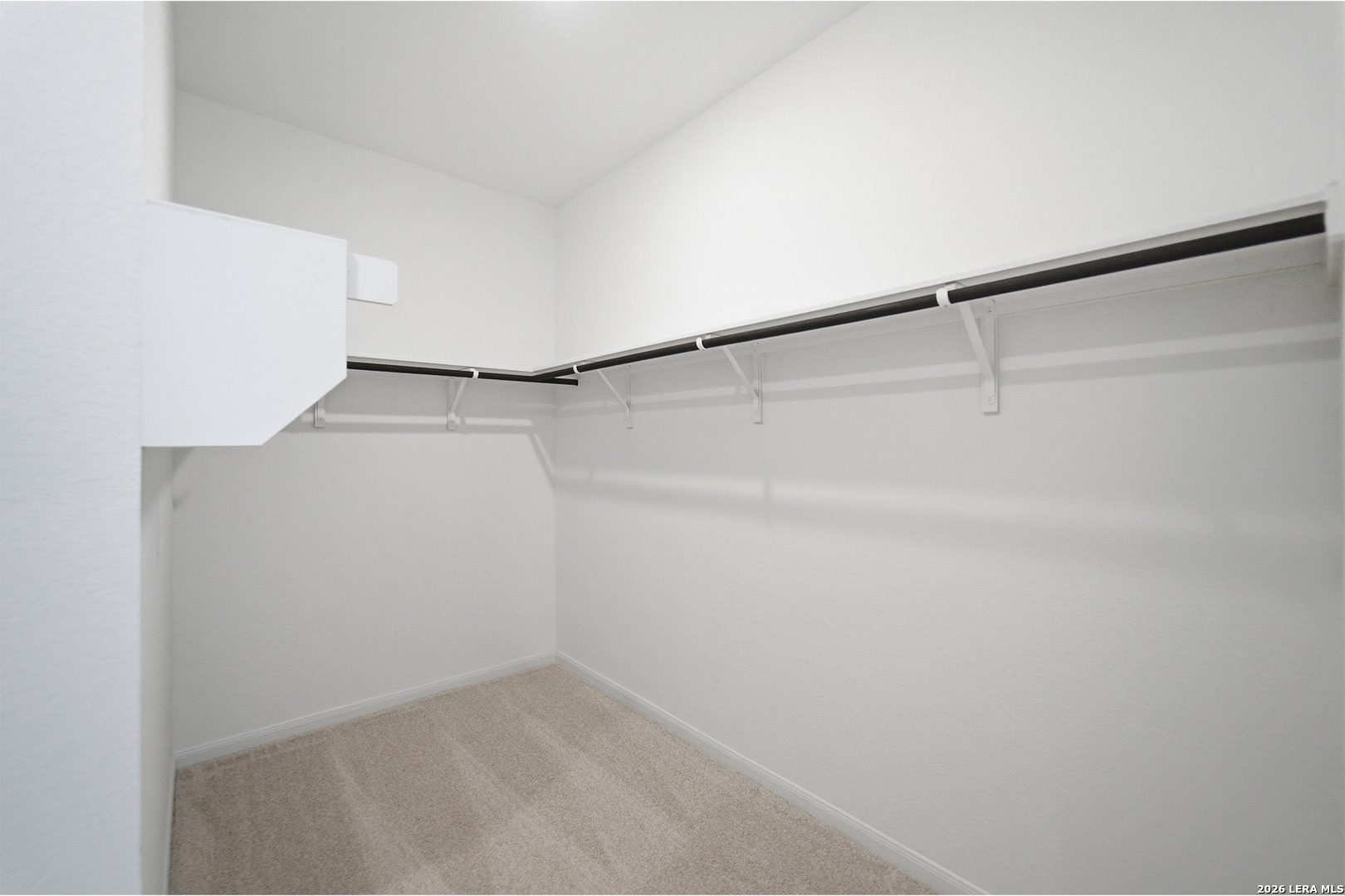 11154 Hollinger Circle Converse TX 78109