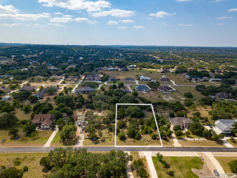 872 Oak Bluff Trail New Braunfels TX 78132