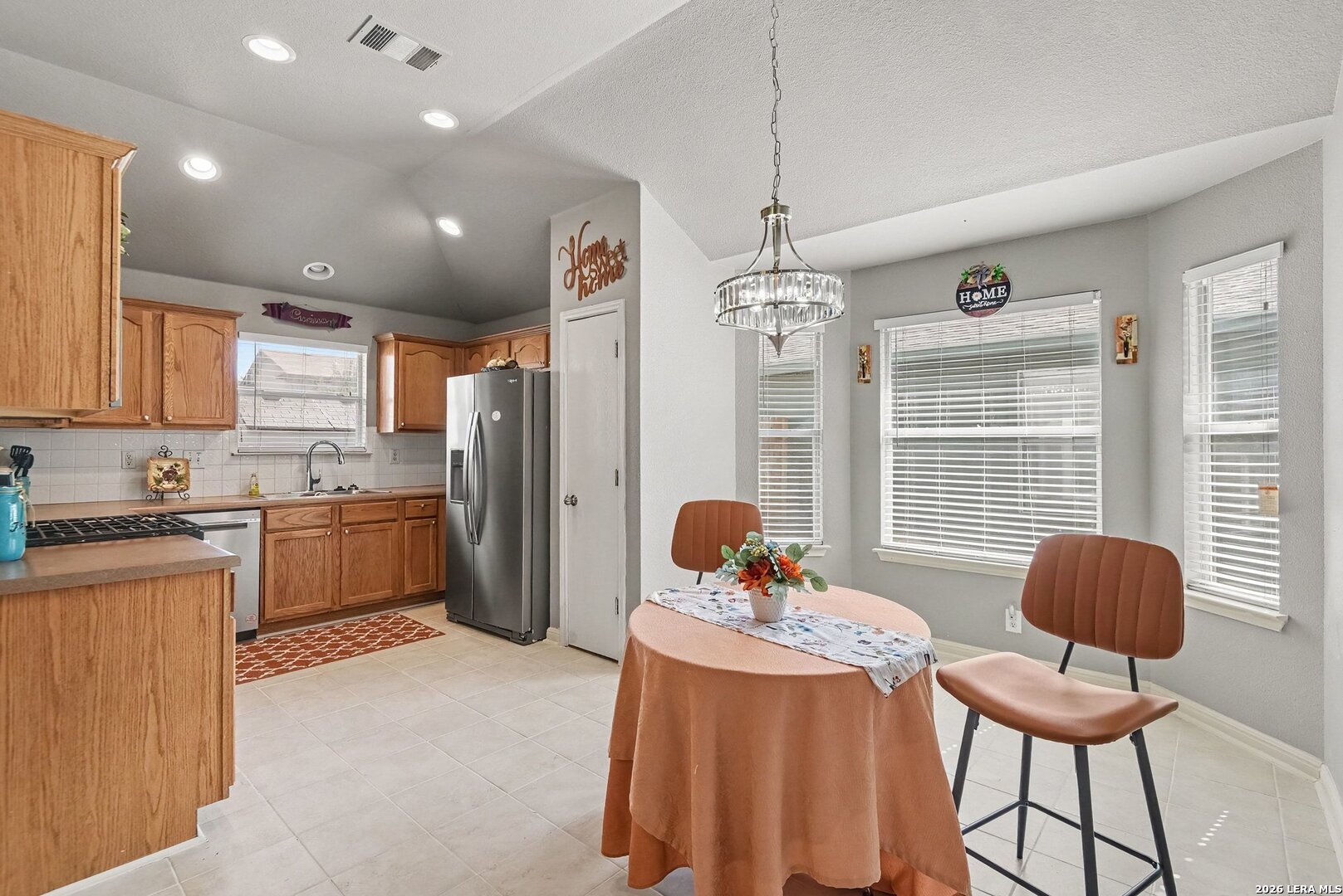 8511 Snakeweed Drive Converse TX 78109
