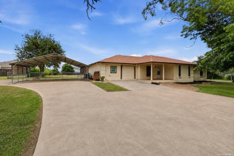 5220 Fm 1518 St Hedwig TX 78152