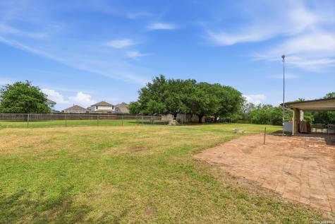 5220 Fm 1518 St Hedwig TX 78152