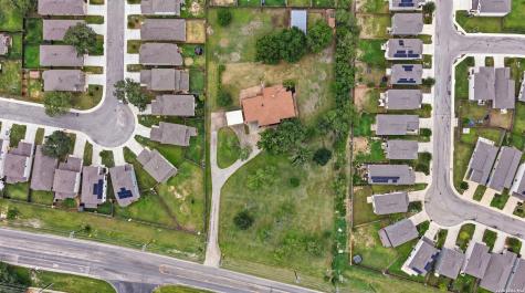 5220 Fm 1518 St Hedwig TX 78152