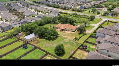 5220 Fm 1518 St Hedwig TX 78152