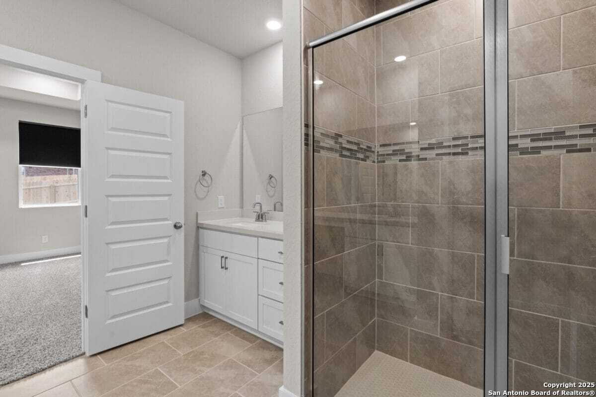 11107 Carlyle Springs Live Oak TX 78233