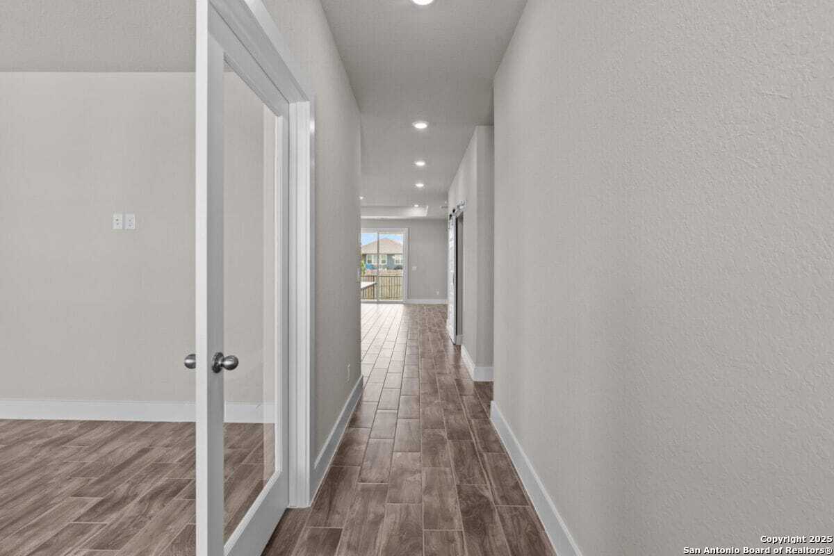 11107 Carlyle Springs Live Oak TX 78233