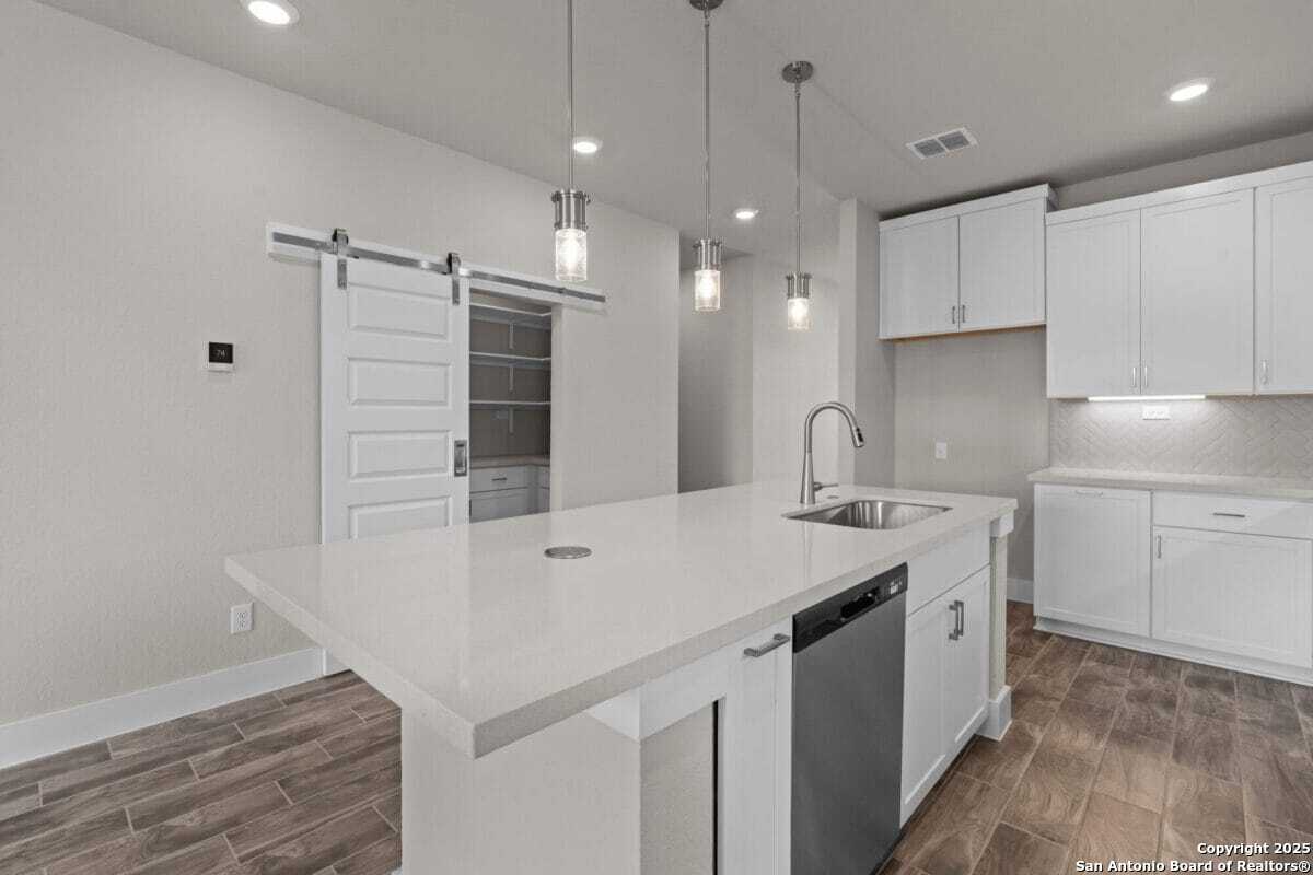 11107 Carlyle Springs Live Oak TX 78233