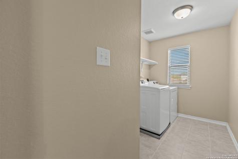 8239 Phantom Field San Antonio TX 78253
