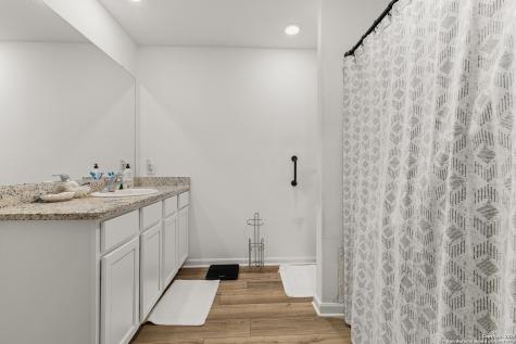 12135 Luckey Villa San Antonio TX 78252