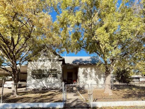 1903 W Houston Street San Antonio TX 78207