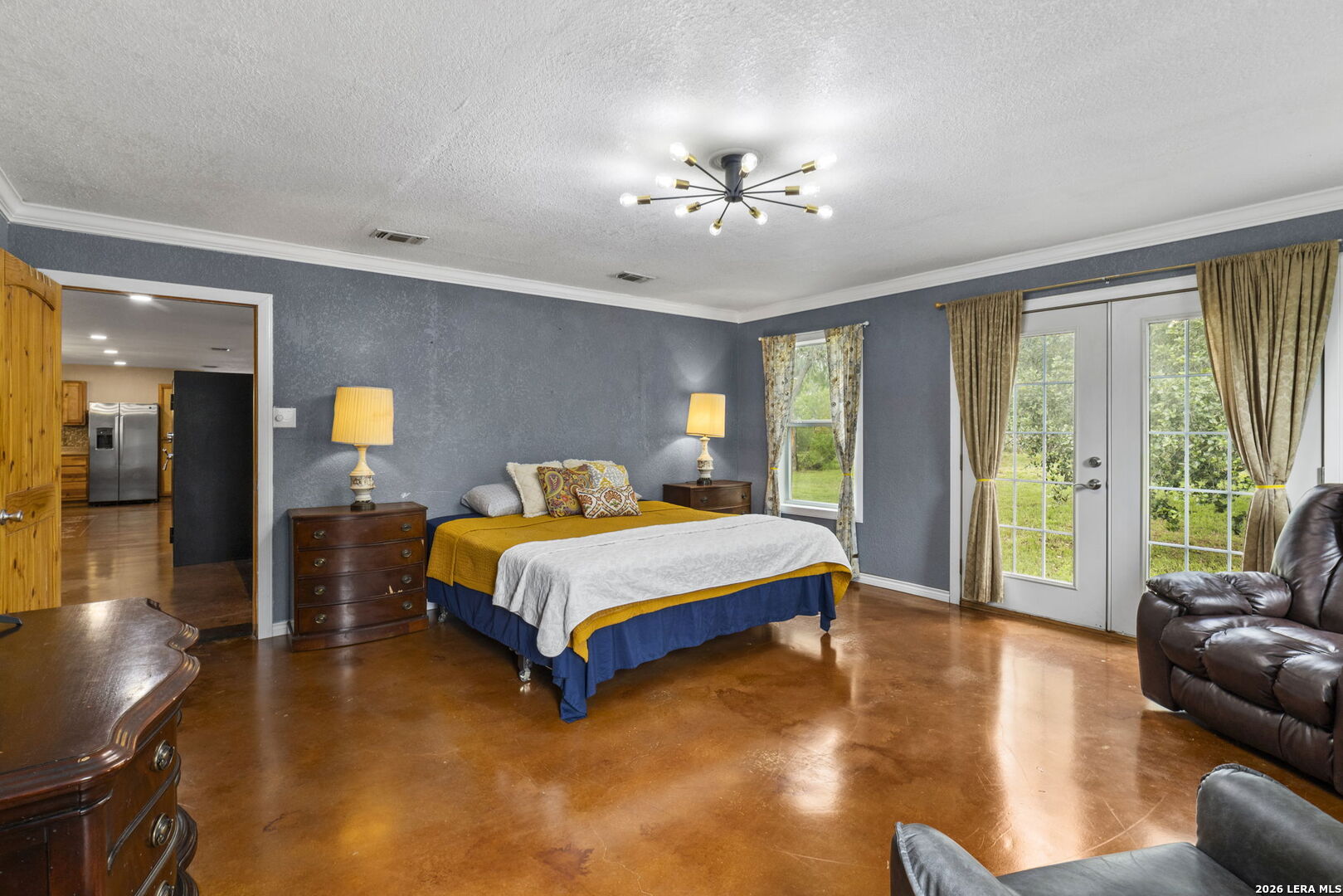445 Tomblin Road Bigfoot TX 78005
