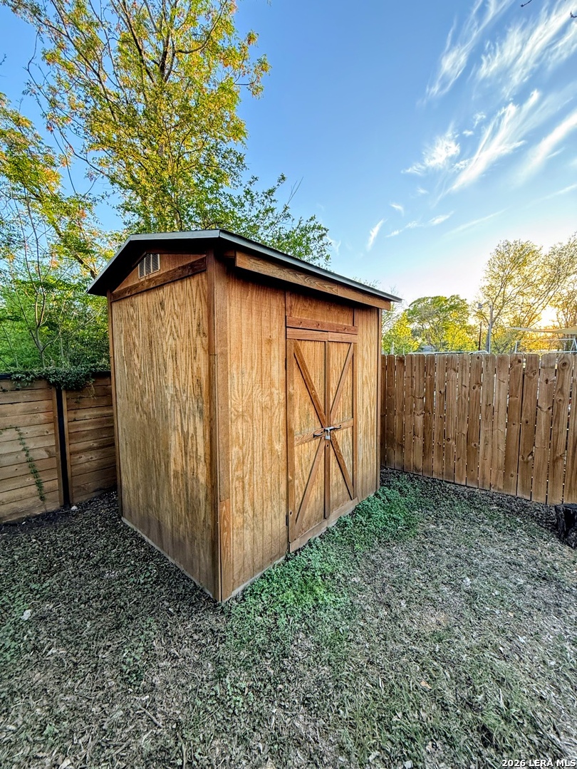 419 Collinsworth Avenue San Antonio TX 78225