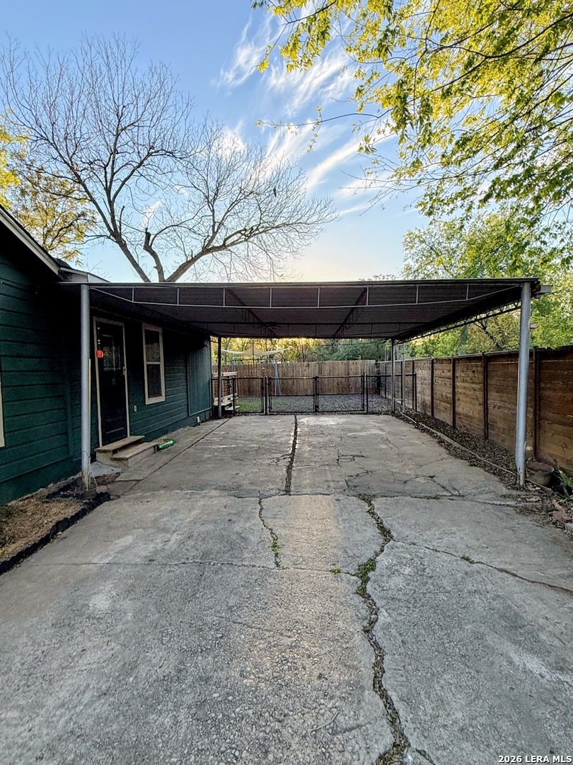 419 Collinsworth Avenue San Antonio TX 78225
