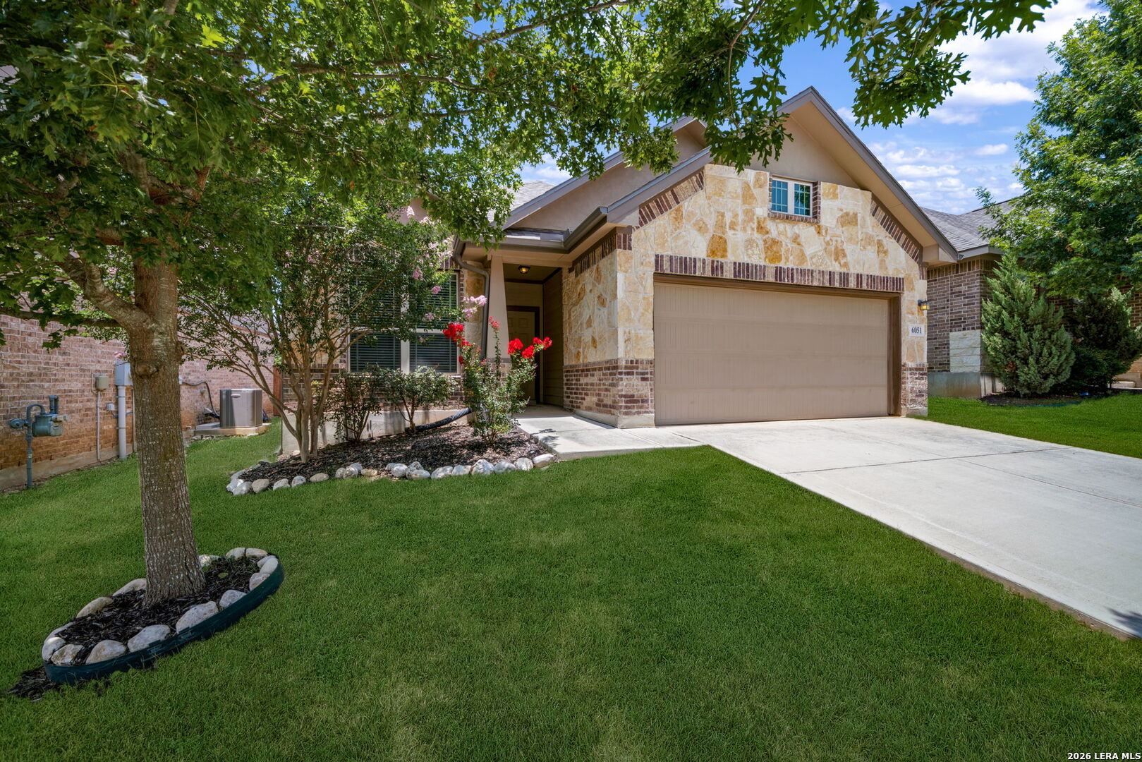 6051 Akin Song San Antonio TX 78261