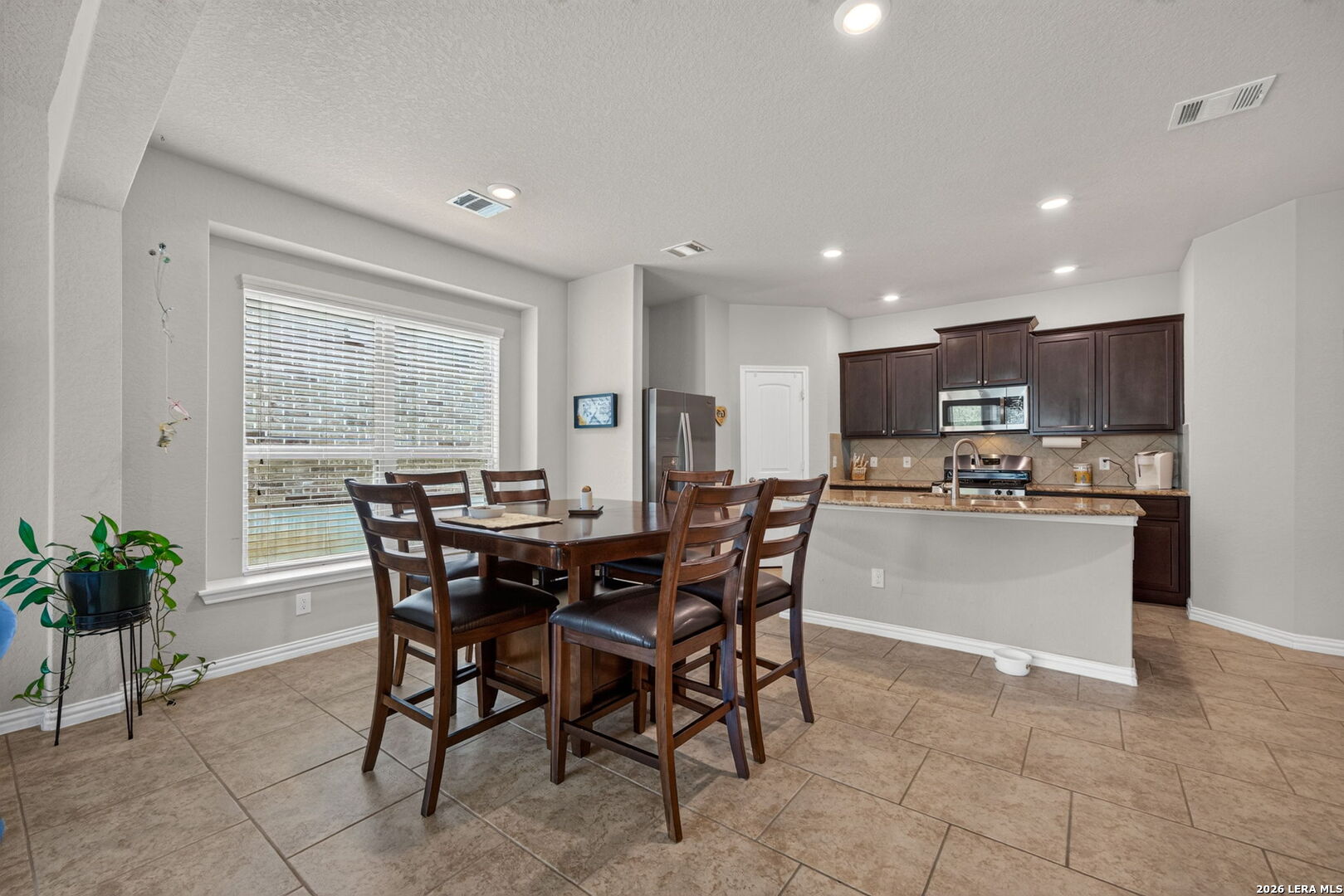 6051 Akin Song San Antonio TX 78261