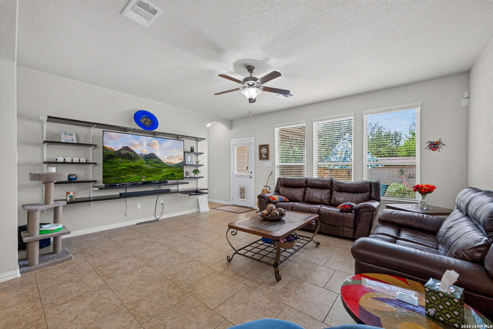 6051 Akin Song San Antonio TX 78261
