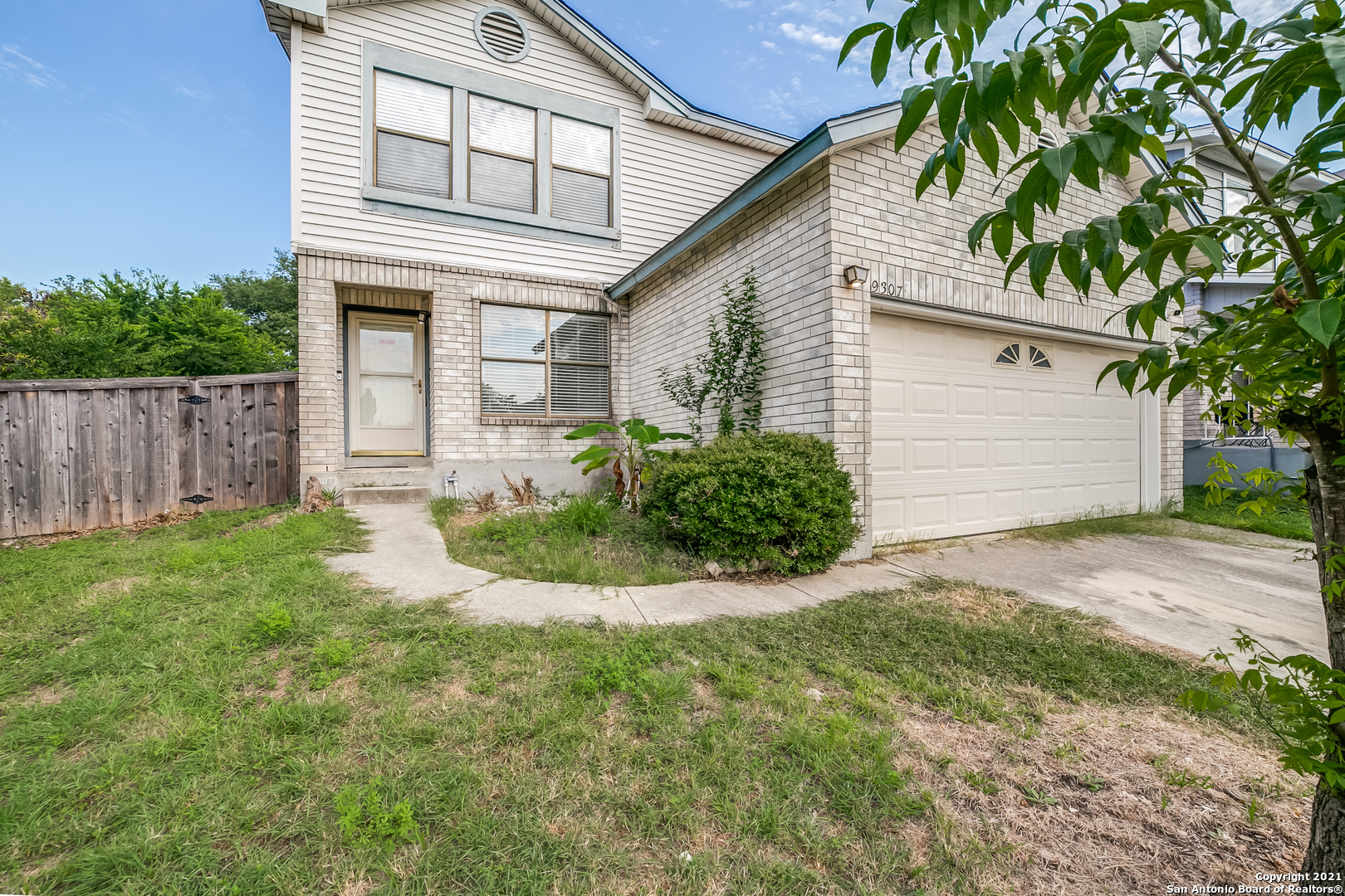 9307 Rue De Bois San Antonio TX 78254