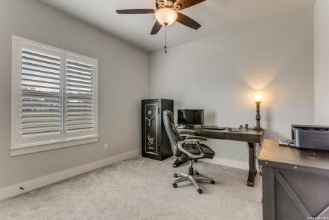 220 Cibolo Ridge La Vernia TX 78121