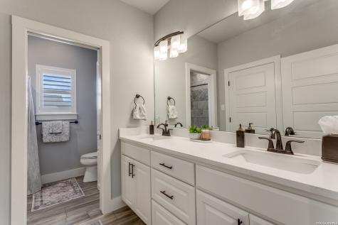 220 Cibolo Ridge La Vernia TX 78121