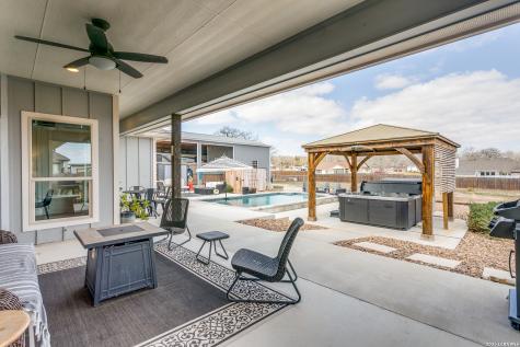 220 Cibolo Ridge La Vernia TX 78121