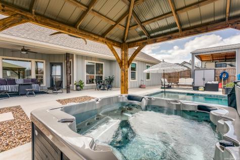 220 Cibolo Ridge La Vernia TX 78121