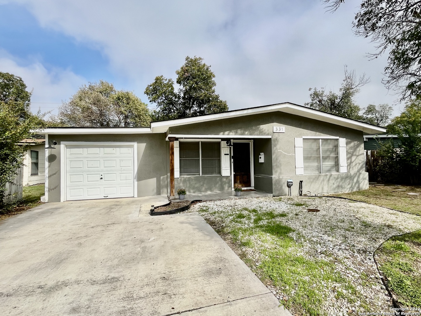331 Dresden Drive San Antonio TX 78213