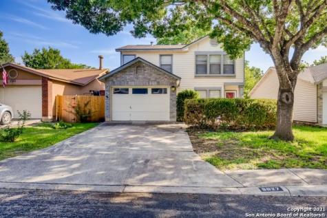 6827 Flaming Ridge Drive Converse TX 78109