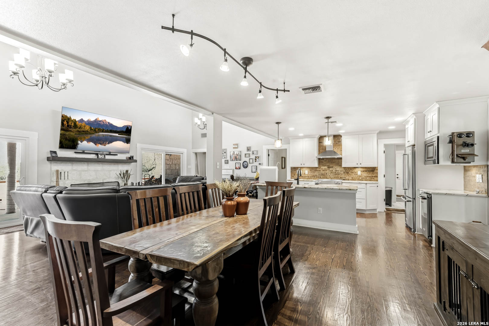 975 Flying R Ranch Road E Spring Branch TX 78070