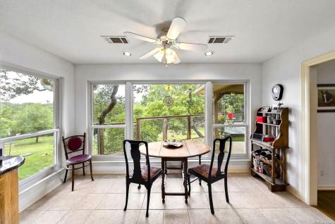 139 N Drew Kerrville TX 78028