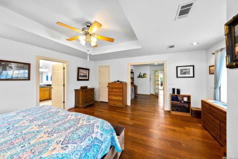 139 N Drew Kerrville TX 78028