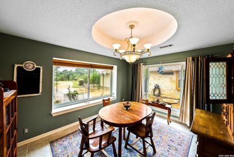 139 N Drew Kerrville TX 78028