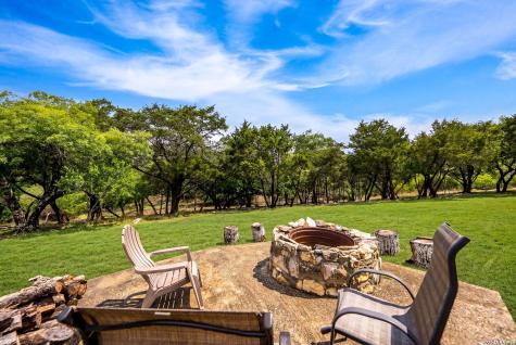 139 N Drew Kerrville TX 78028