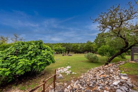 139 N Drew Kerrville TX 78028